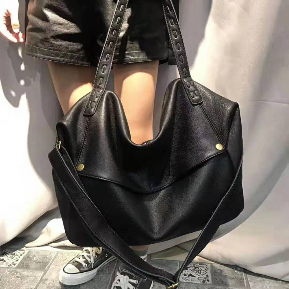 Top Layer Cowhide Large Capacity Shoulder Bag